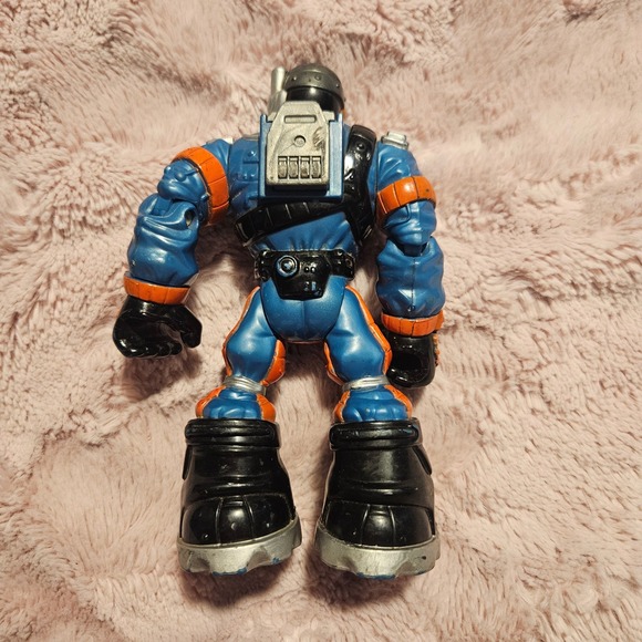 Vintage Action Figures Lot of 4 Toys Soldier Police Ranger - Picture 7 of 15